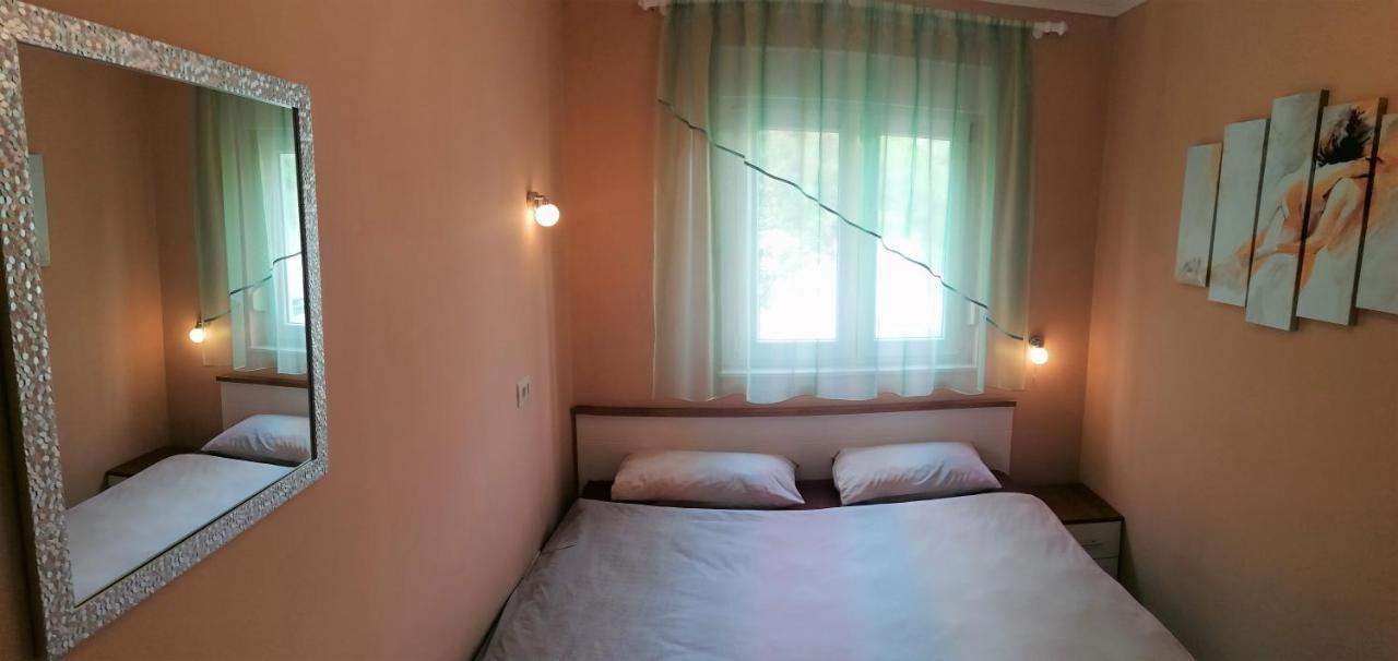 Apartmani Zafaranic Crikvenica Exterior foto